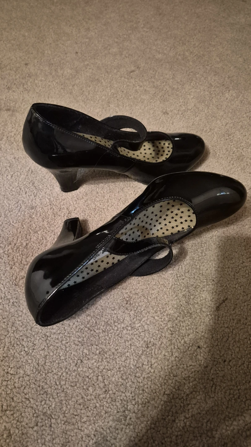 Black Patent Mary Jane Shoes - photo 3