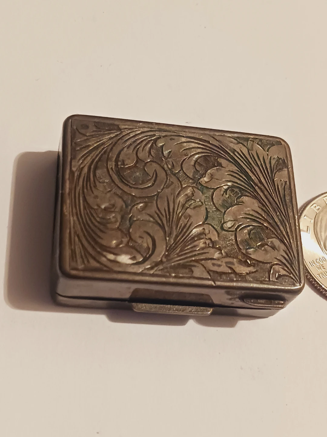Cute Miniature Sterling silver Hinged Pill Box - photo 2