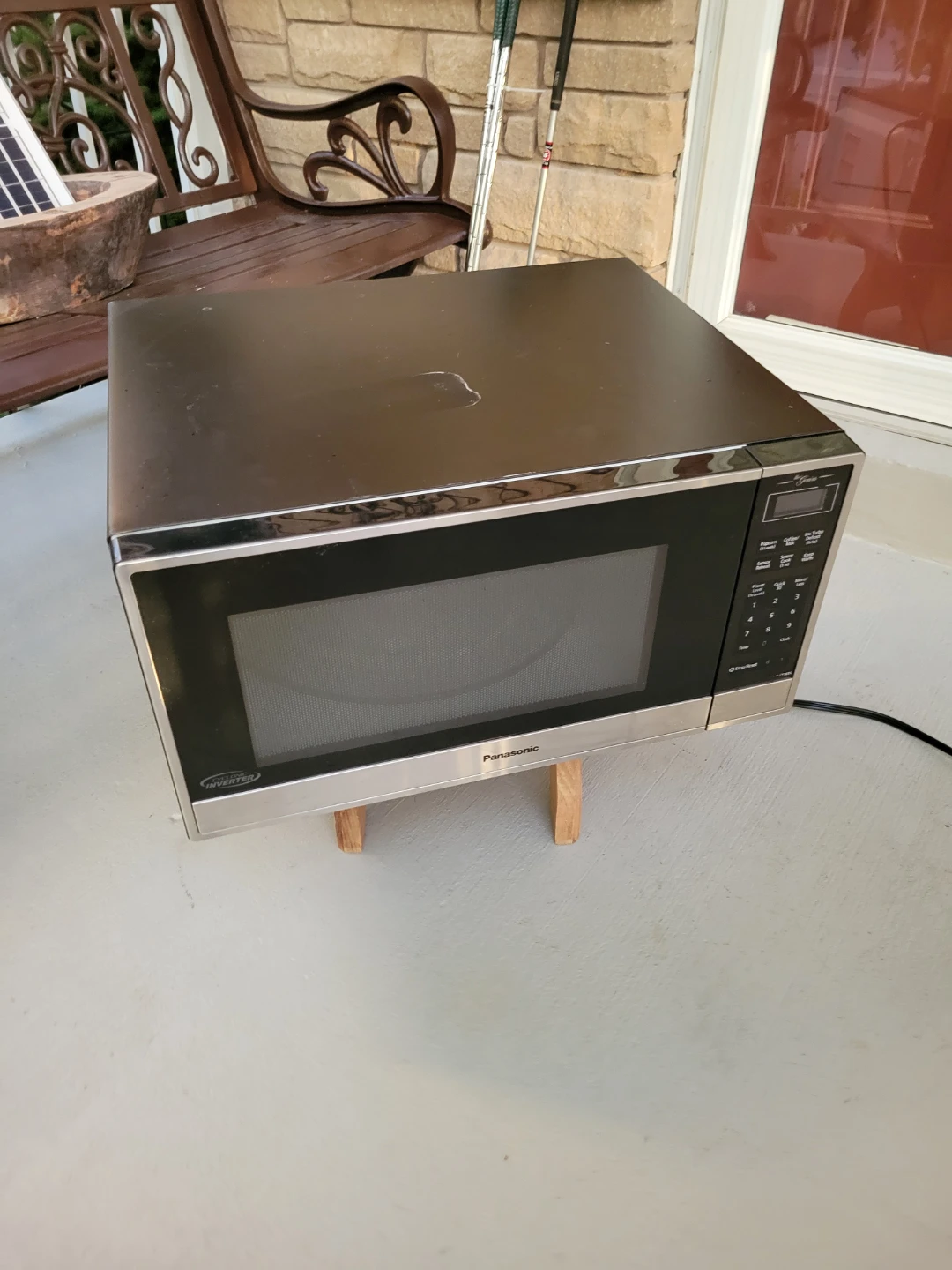 Panasonic Cyclone Microwave like new