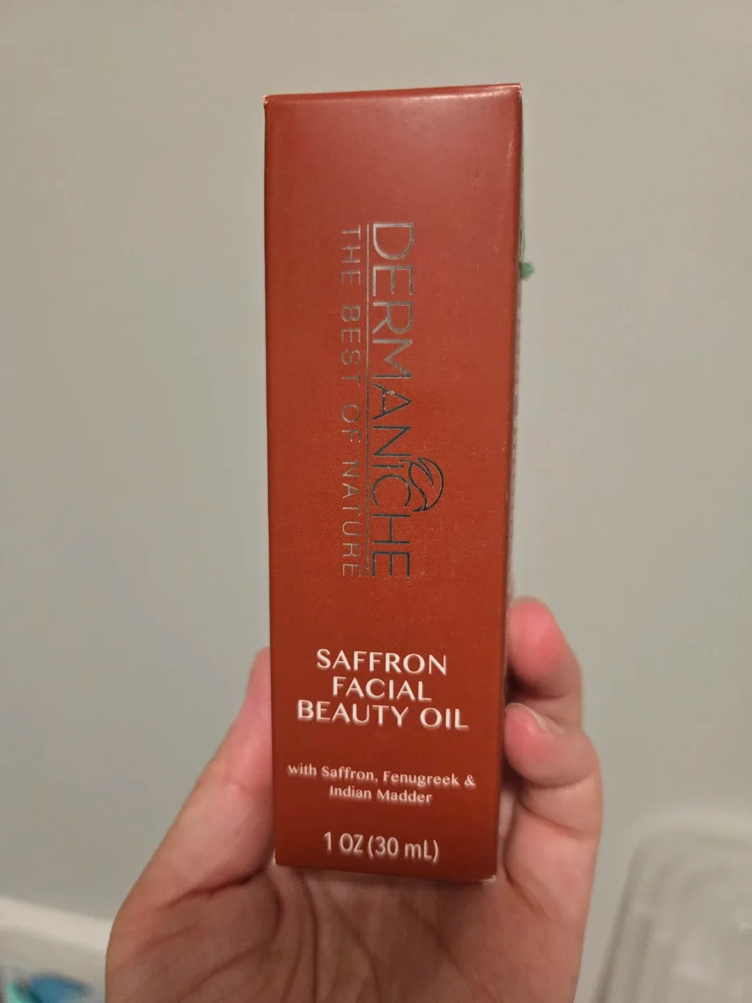 Dermaniche Saffron Facial Beauty Oil 🏈