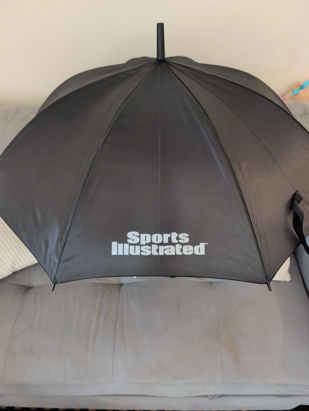 Sports Illustrated Golf Umbrella (brand new) with cover