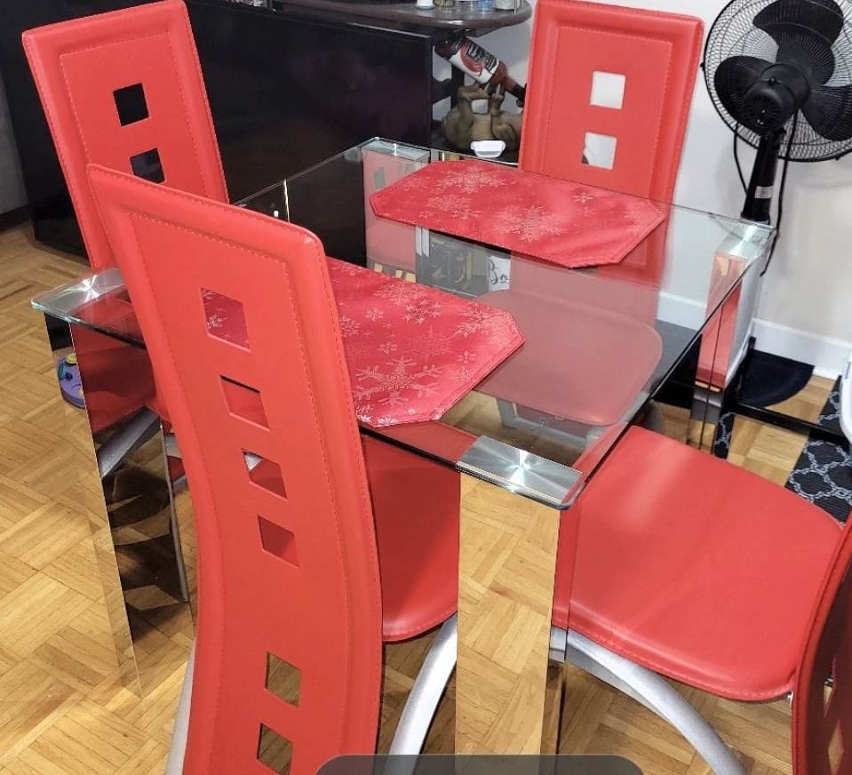 Glass Dining Table with 4 Red Chairs - photo 2