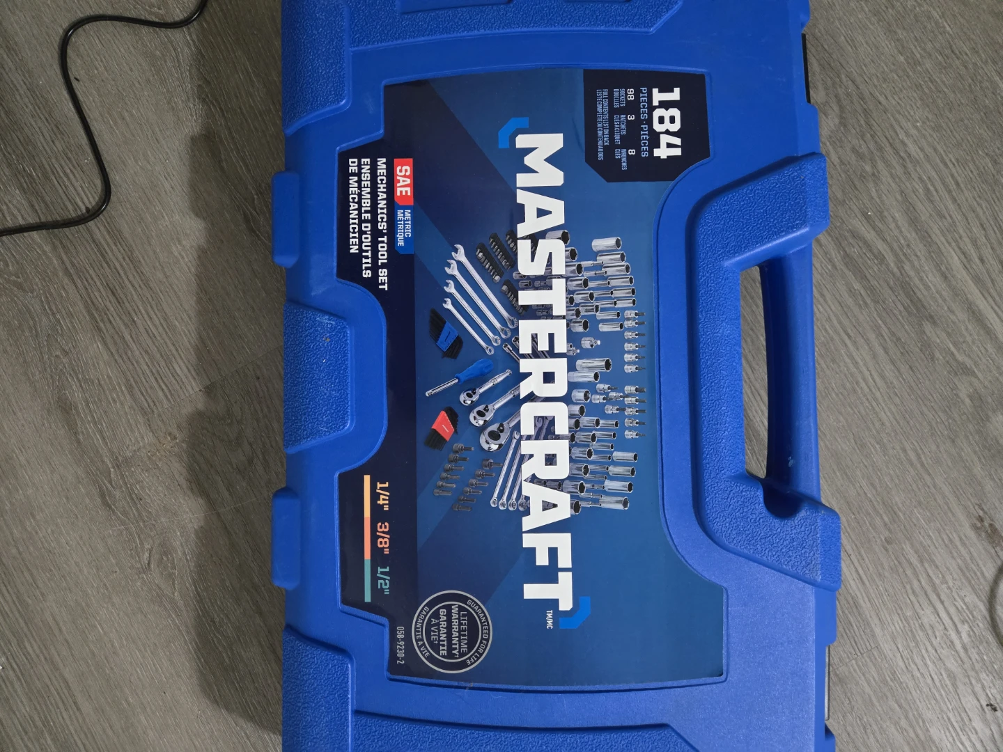 Mastercraft 184-Piece Mechanics Tool Set