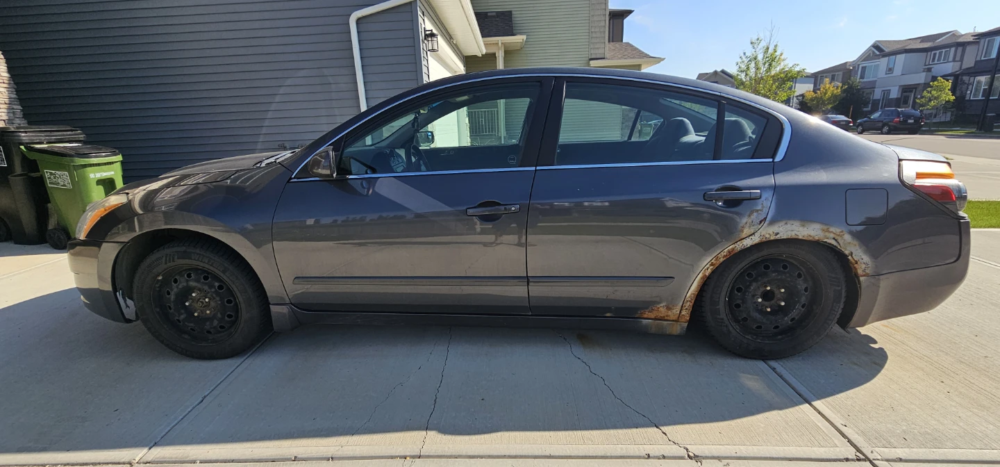 Car Nissan Altima 2011 - photo 3