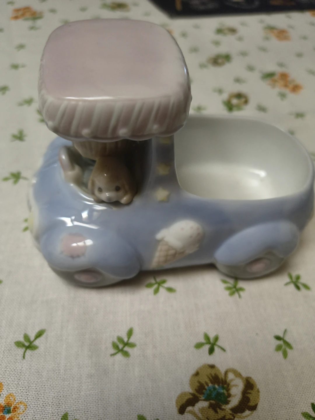 Precious Moments Porcelain Ice Cream Truck Figurine - photo 3