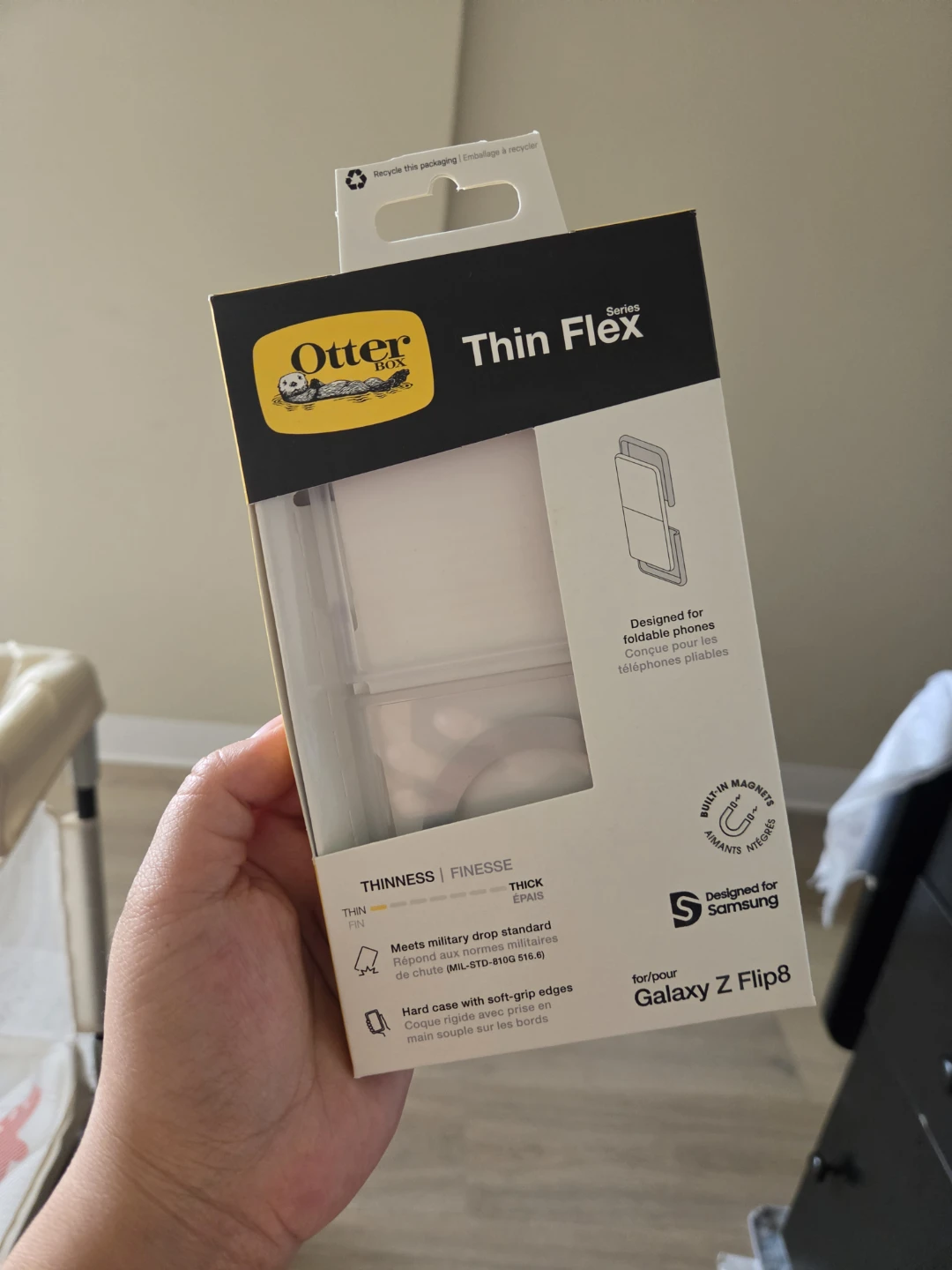 Open box OtterBox Thin Flex Series Case for Galaxy Z Flip8