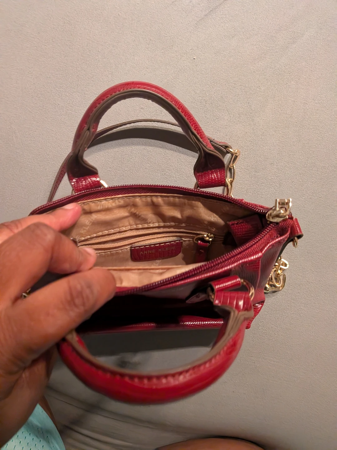 Anne Klein Red Lizard Embossed Mini Top Handle Bag - photo 4