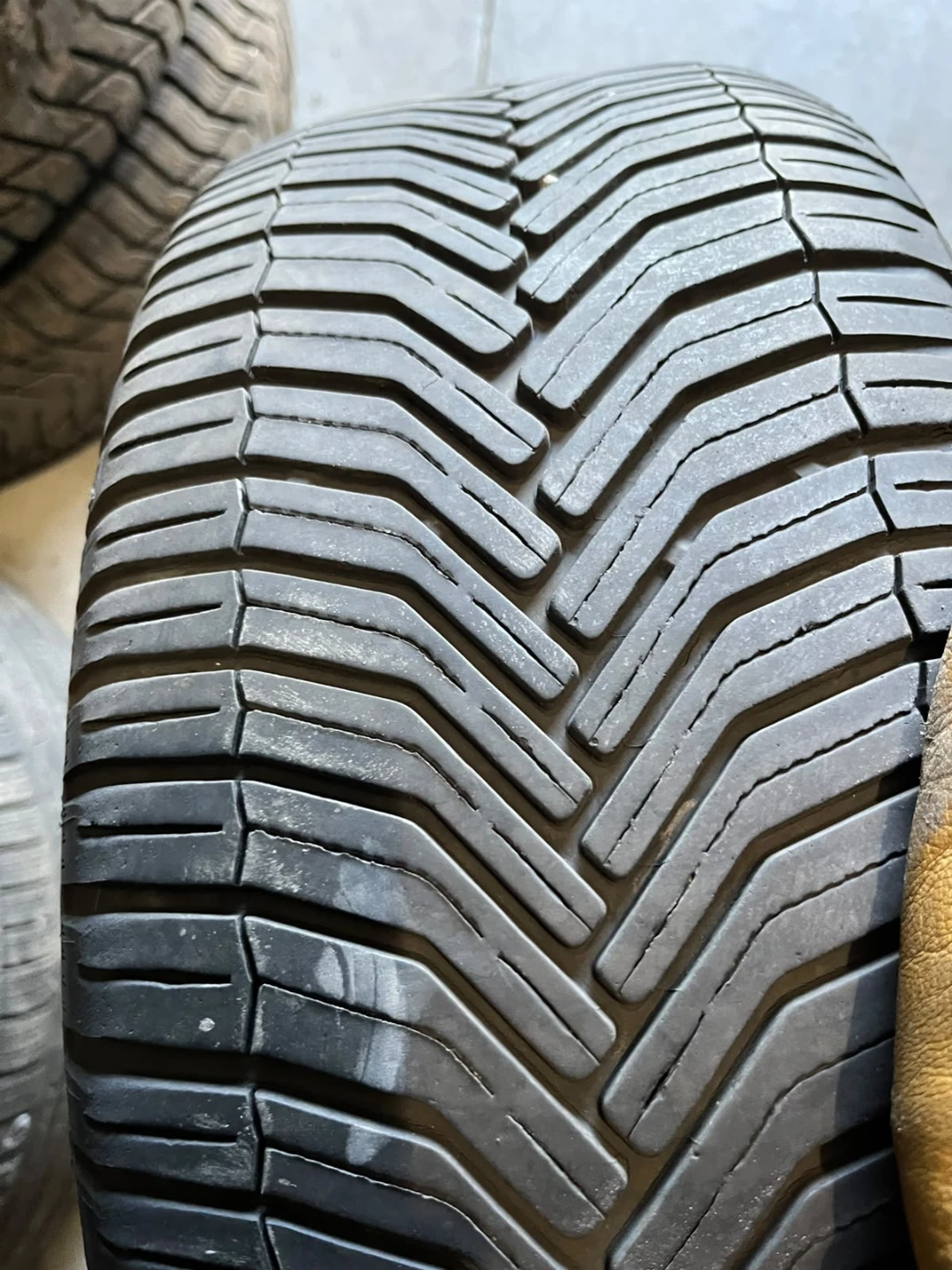 215/55R17  Michelin CrossClimate - photo 5