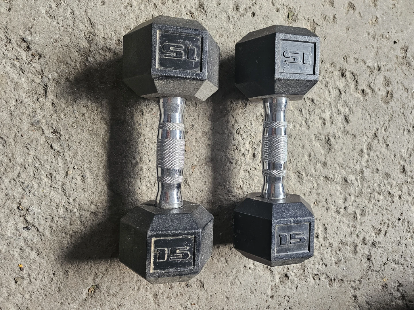 Pair of 15lb Hex Dumbbells