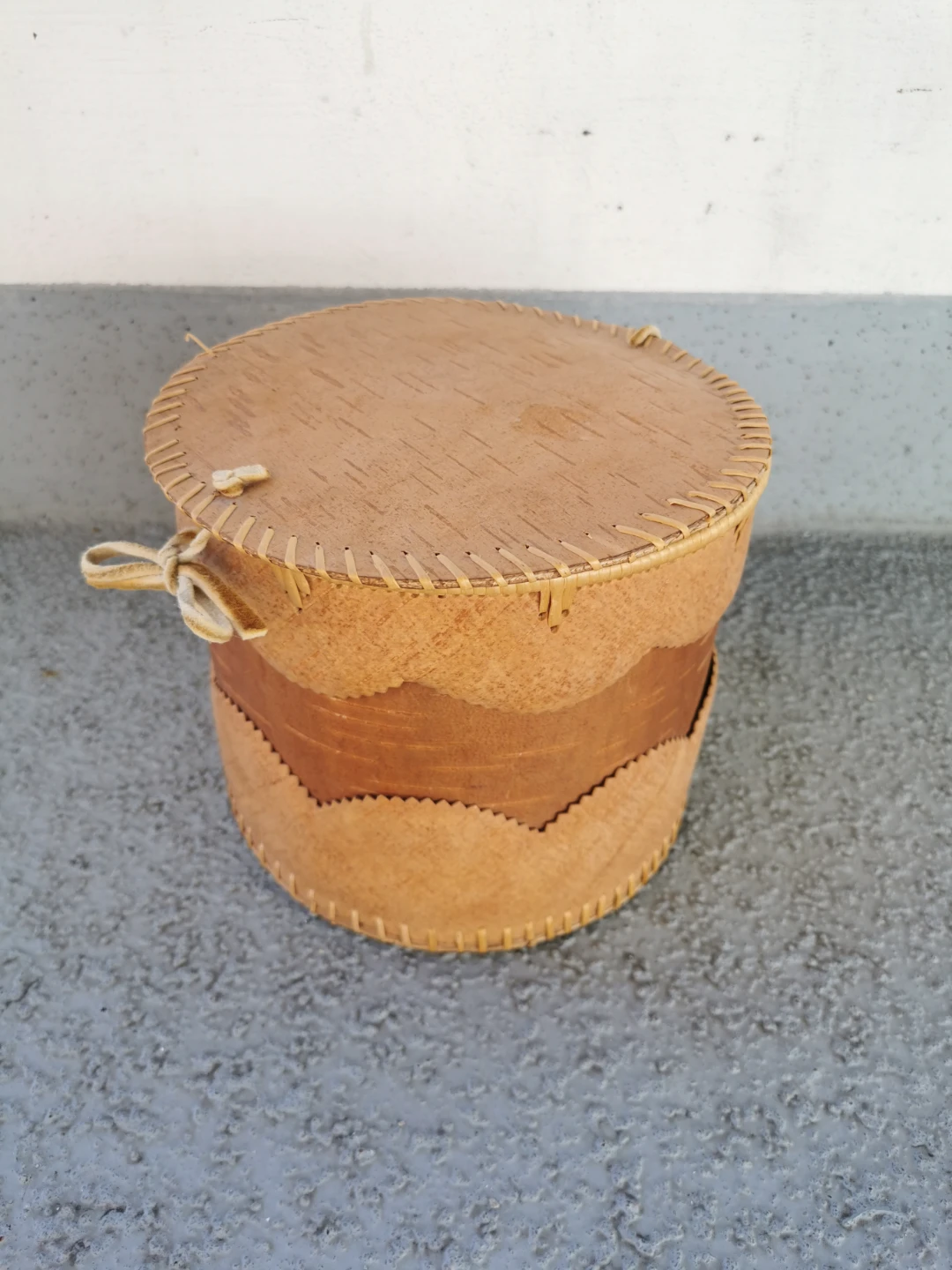 Vintage Handcrafted Birch Bark Lidded Box Vessel Leather Tie