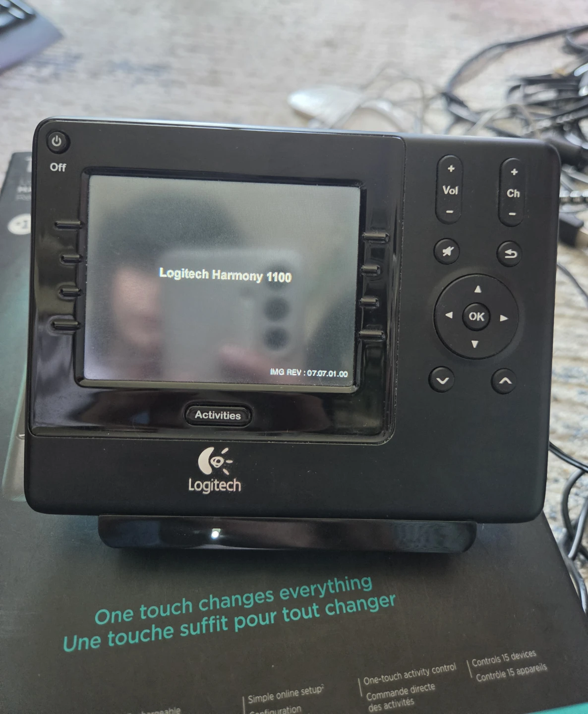 Logitech Harmony 1100 Advanced Universal Remote - photo 2