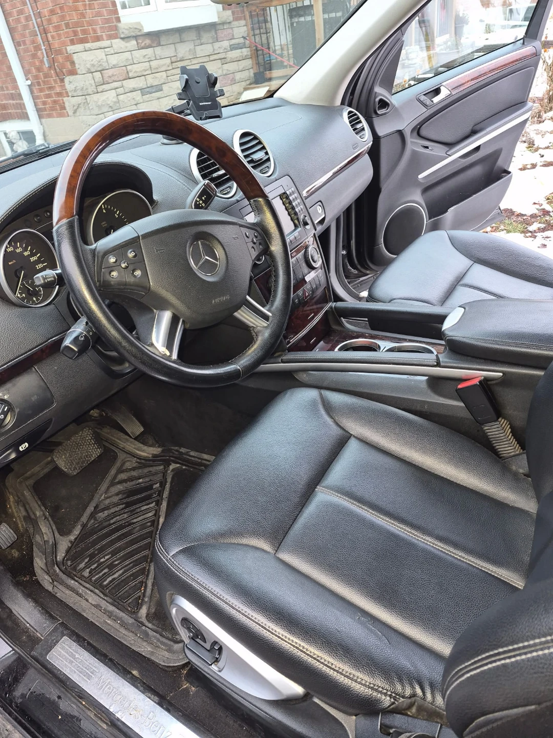 Mercedes-Benz GL 450 4MATIC - photo 3