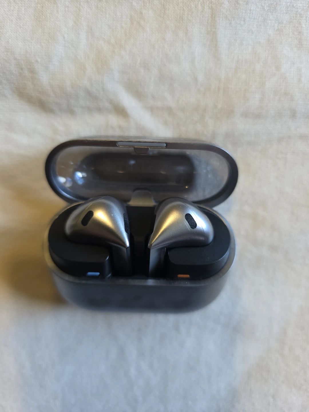 Galaxy buds 3 - photo 2