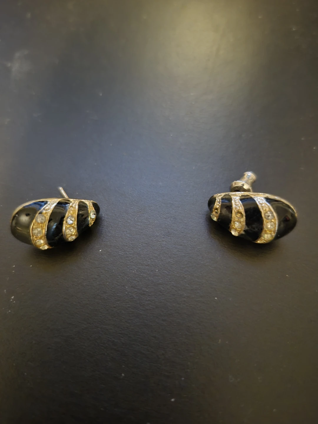 Black and Gold Crystal Stud Earrings🏈
