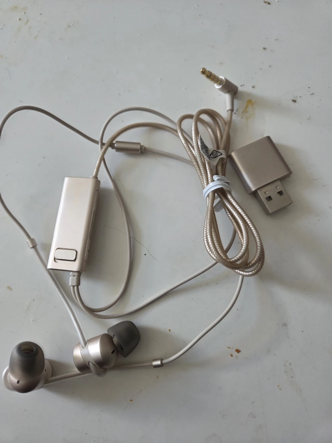 Huawei In-Ear Headphones with USB-C Adapter - photo 2