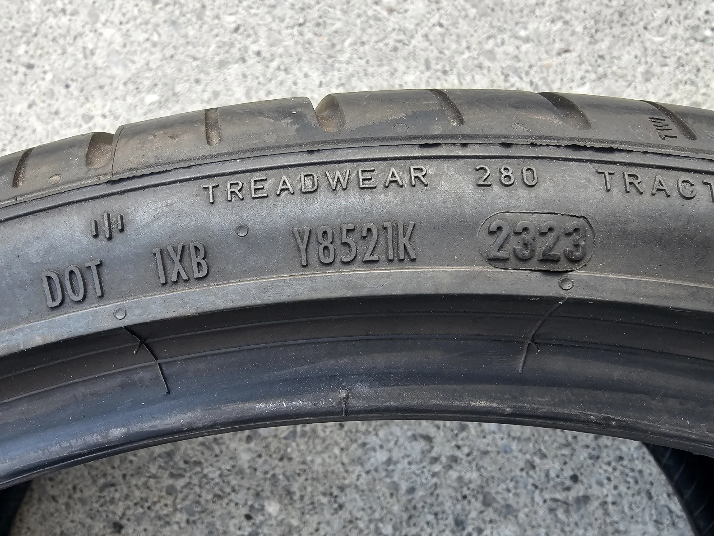 285/30 R21 SUMMER TIRE (1 ONLY) - photo 5
