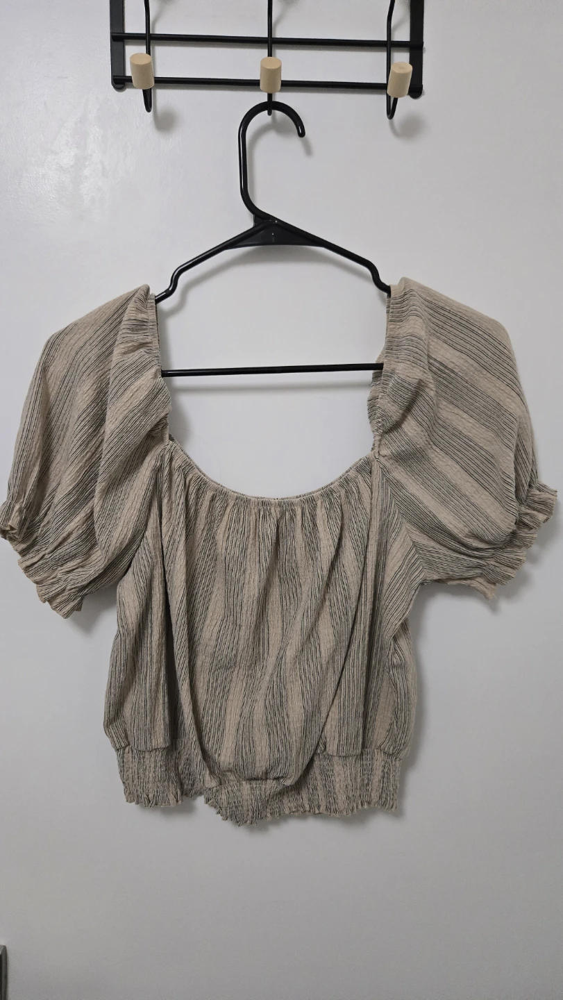 selling korean woman clothes