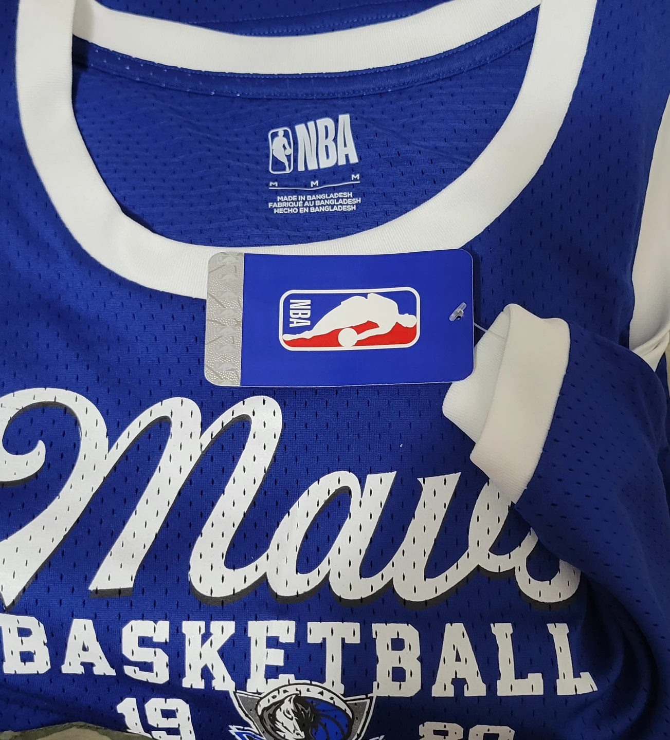 Dallas Mavericks Basketball Tank Top size Medium - photo 2