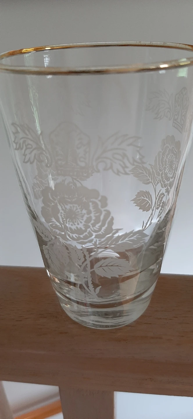 Vintage Queen Ester- Homer Laughlin 10 oz Tumblers - photo 2