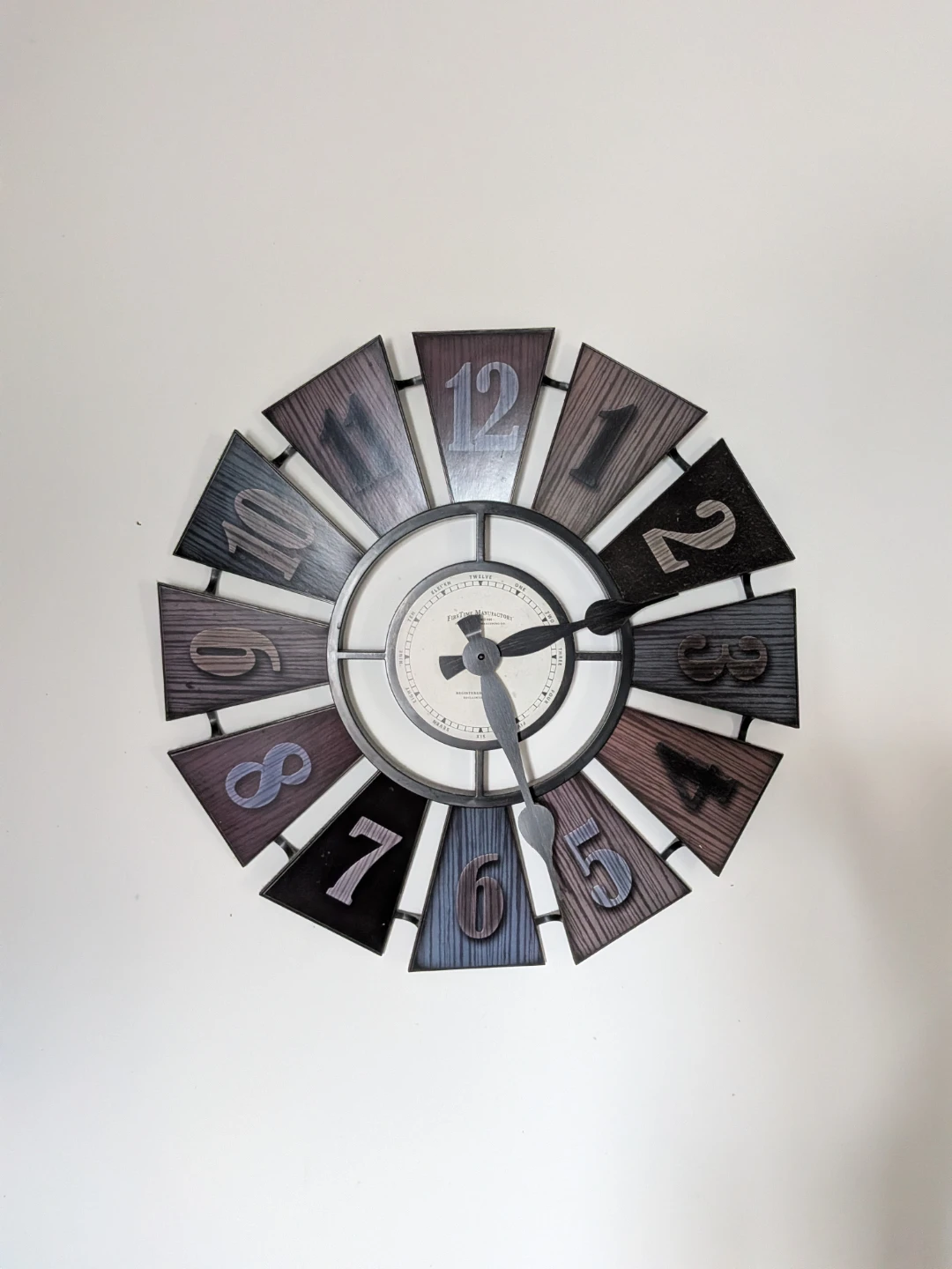 Wall clock
