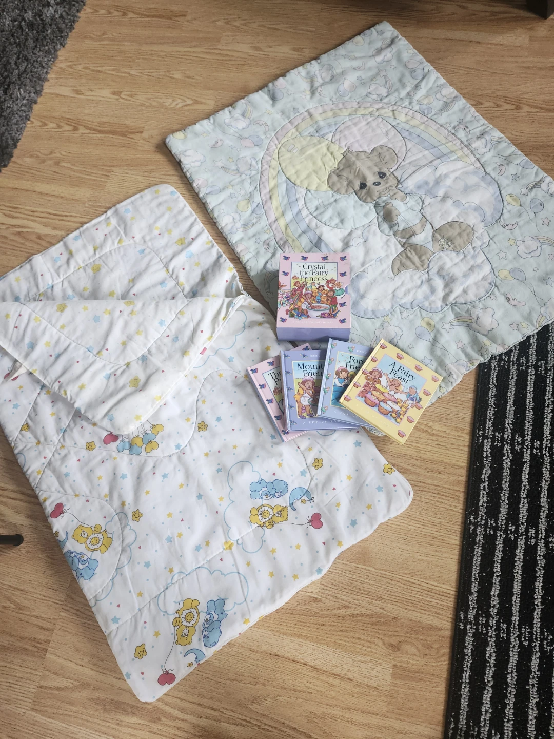 Newborn quilt & Zipper Sleeping Bag / New pop up book set
