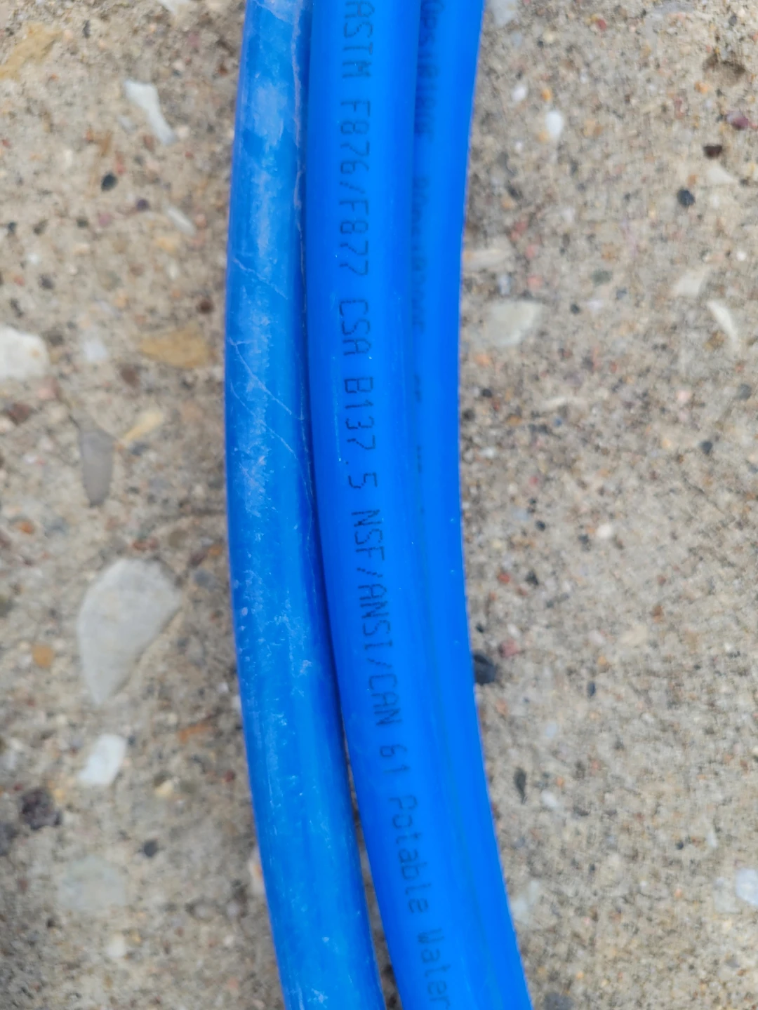 Pex plumbing pipe - photo 5