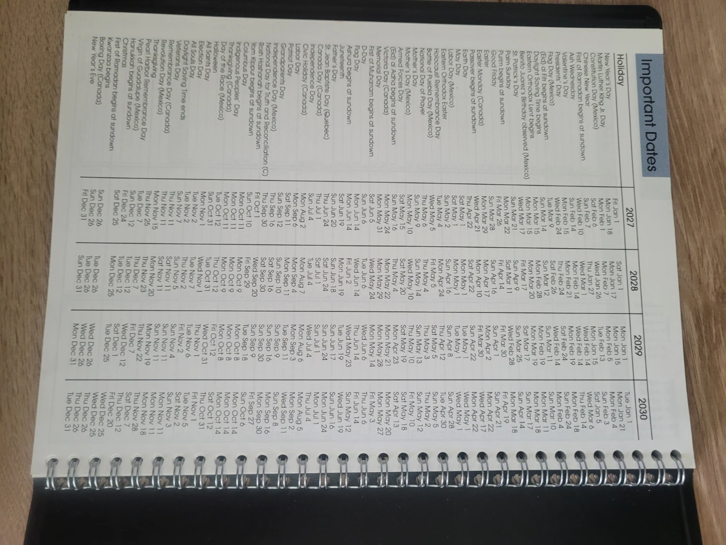 AT-A-GLANCE 2027 Weekly Appointment Book - photo 5