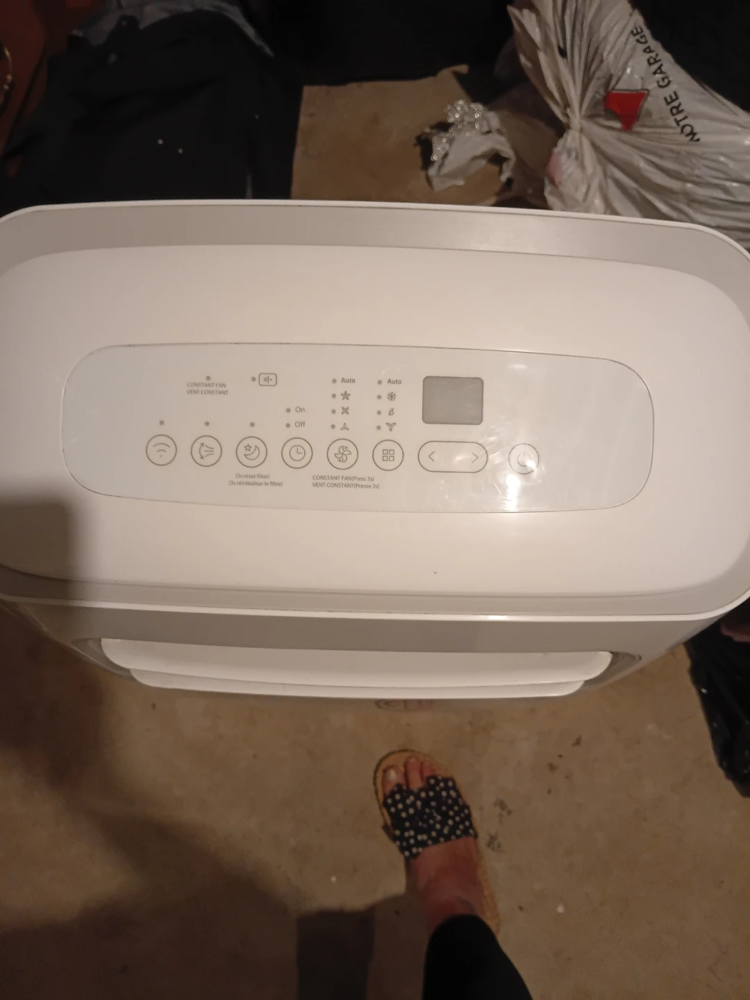 Midea 12000 BTU Portable Air Conditioner - photo 2