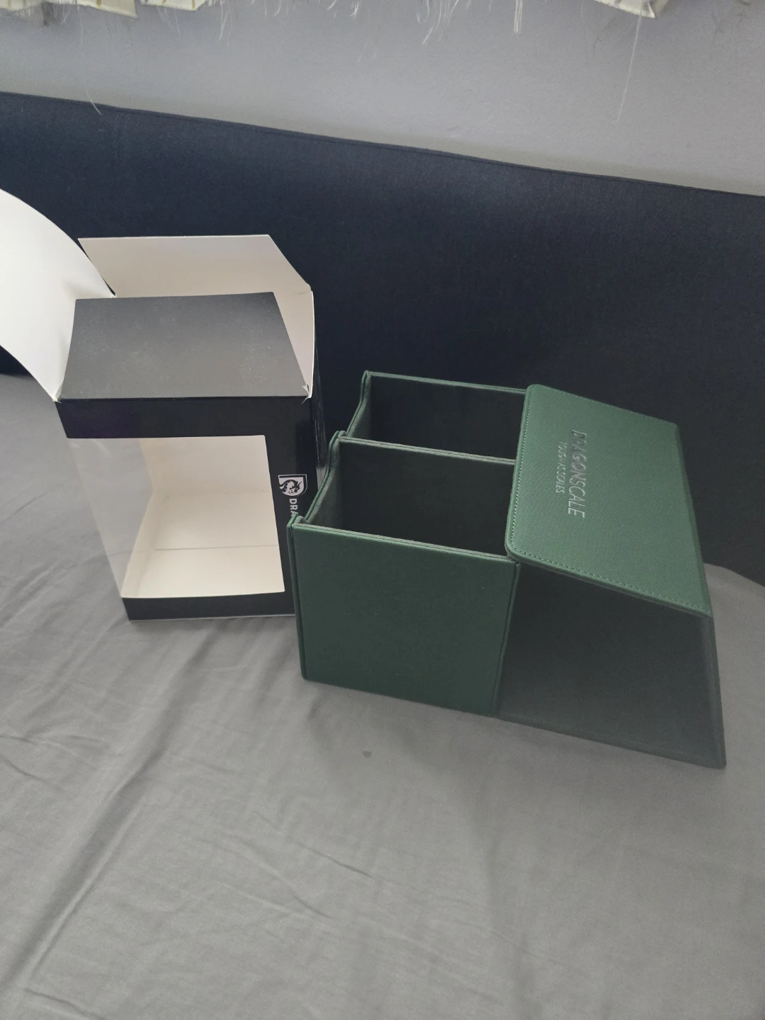 Scale Deck Box for graded cards , fits 40 cards - photo 2