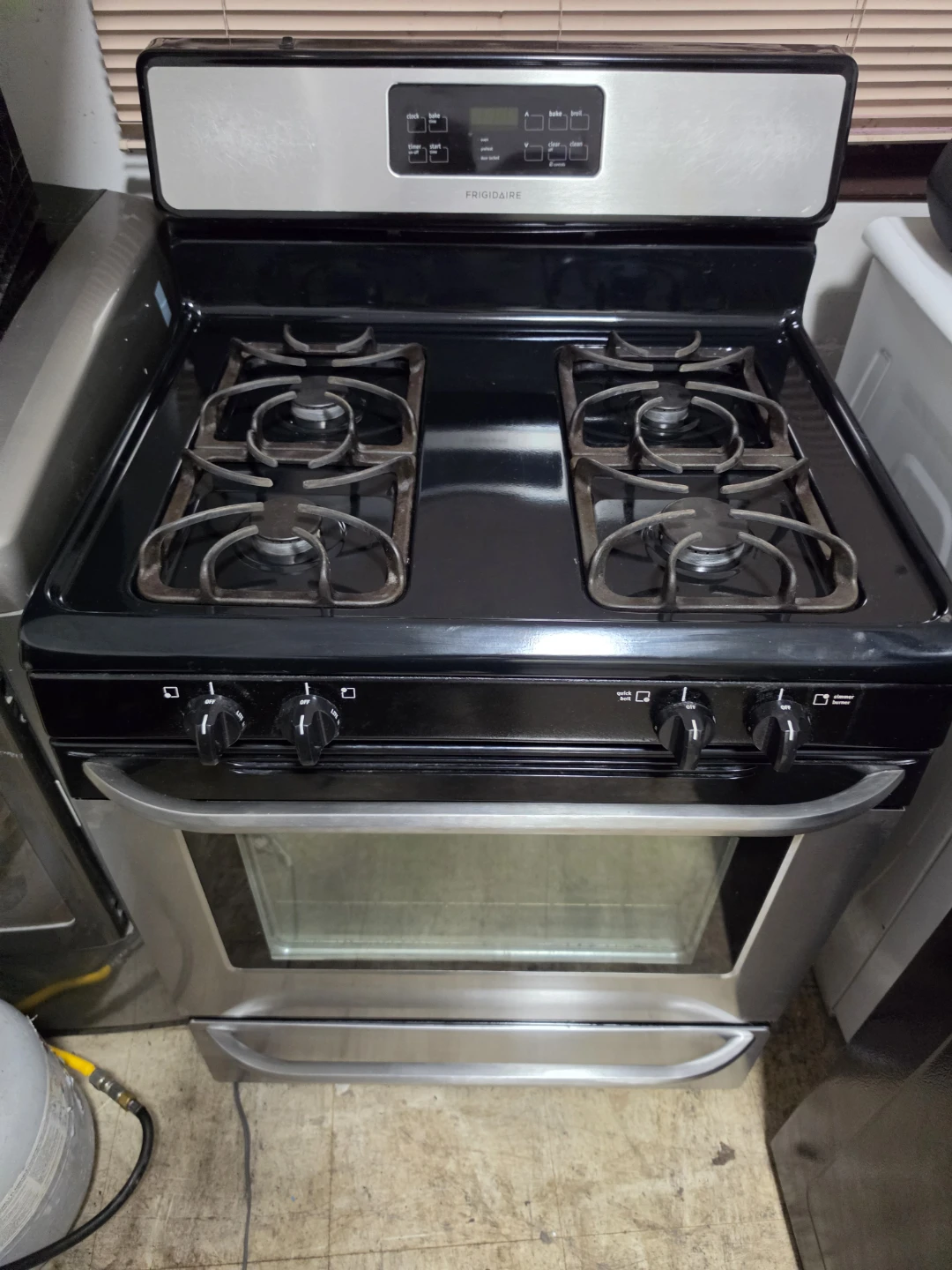 Frigidaire Gas Range Stove - photo 2