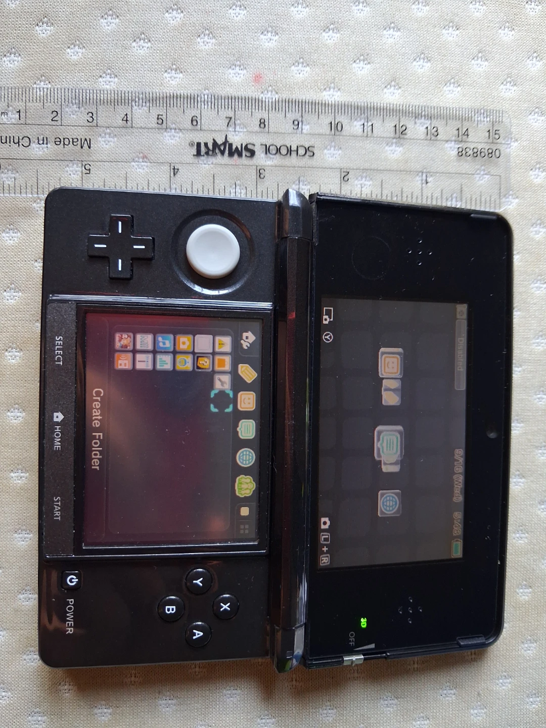 Nintendo 3ds - photo 2