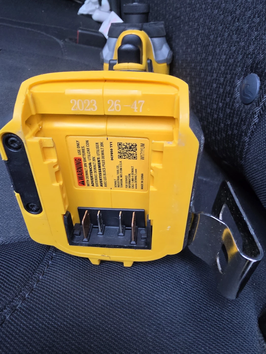 DEWALT 20V Max Brushless Impact Driver DCF850 - photo 5