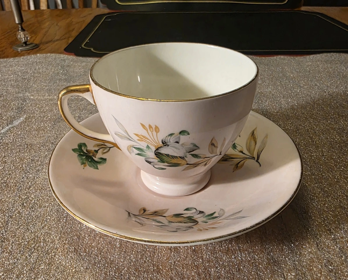 Old Royal England Pink Bone China Tiger Lily Teacup Saucer