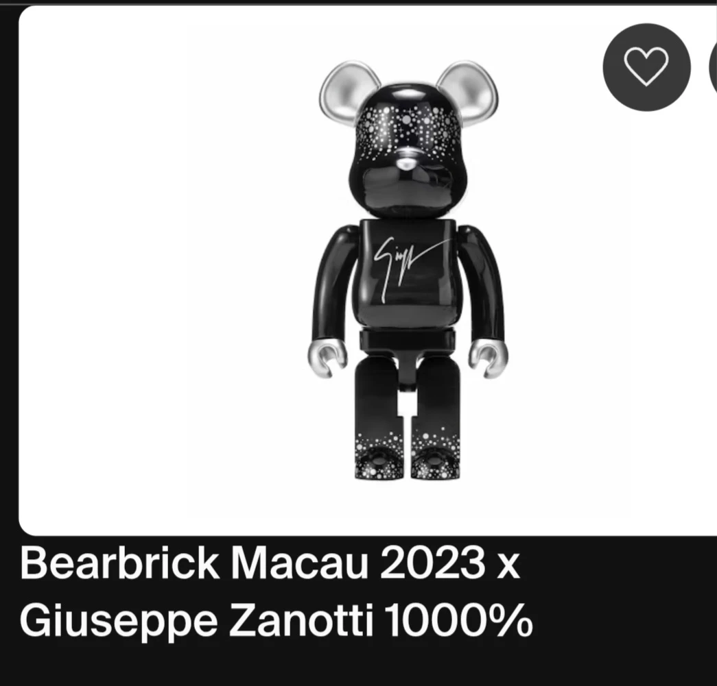 Bearbrick Macau 2023 x Giuseppe Zanotti 1000%