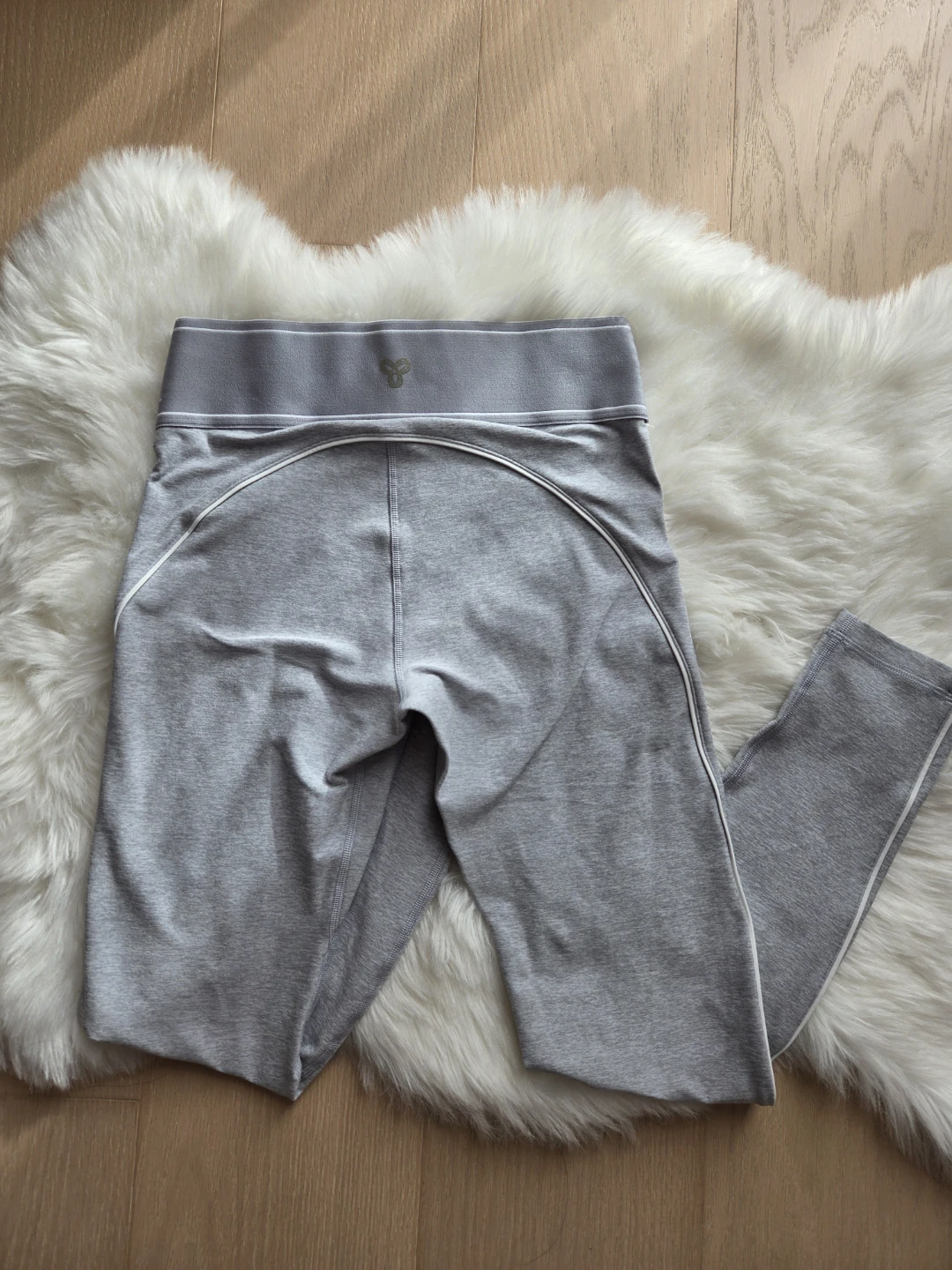 Aritzia Tna Tiebreak Hi-Rise Leggings, Size 4