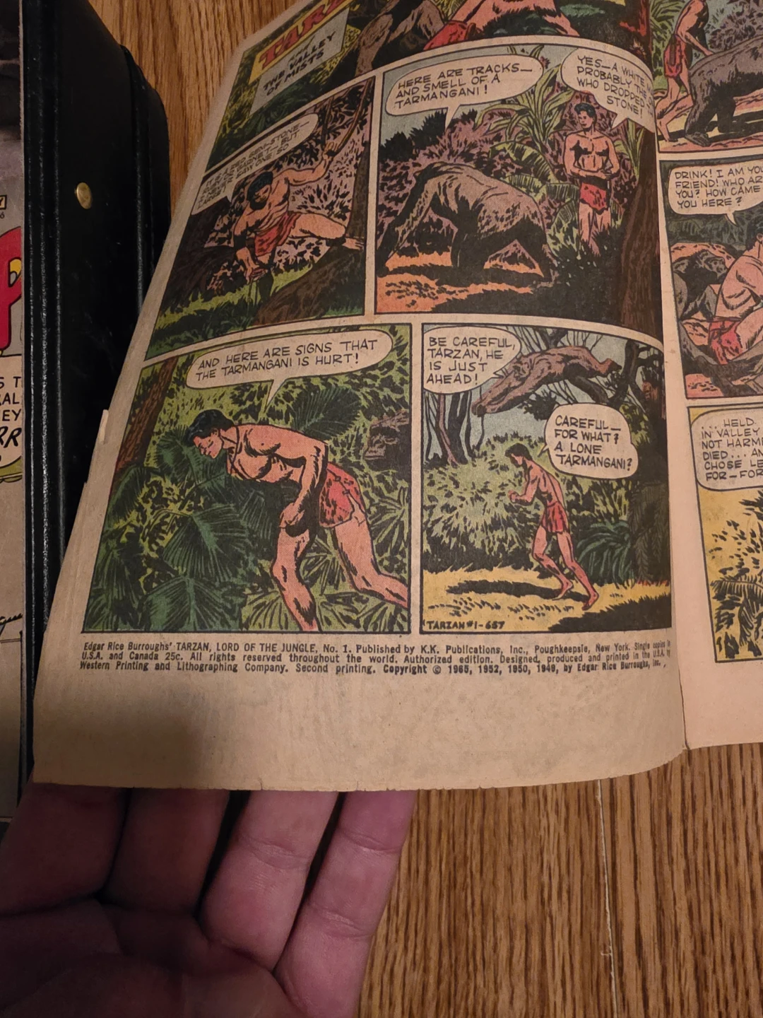 Tarzan Lord of the Jungle Giant Comic - photo 2