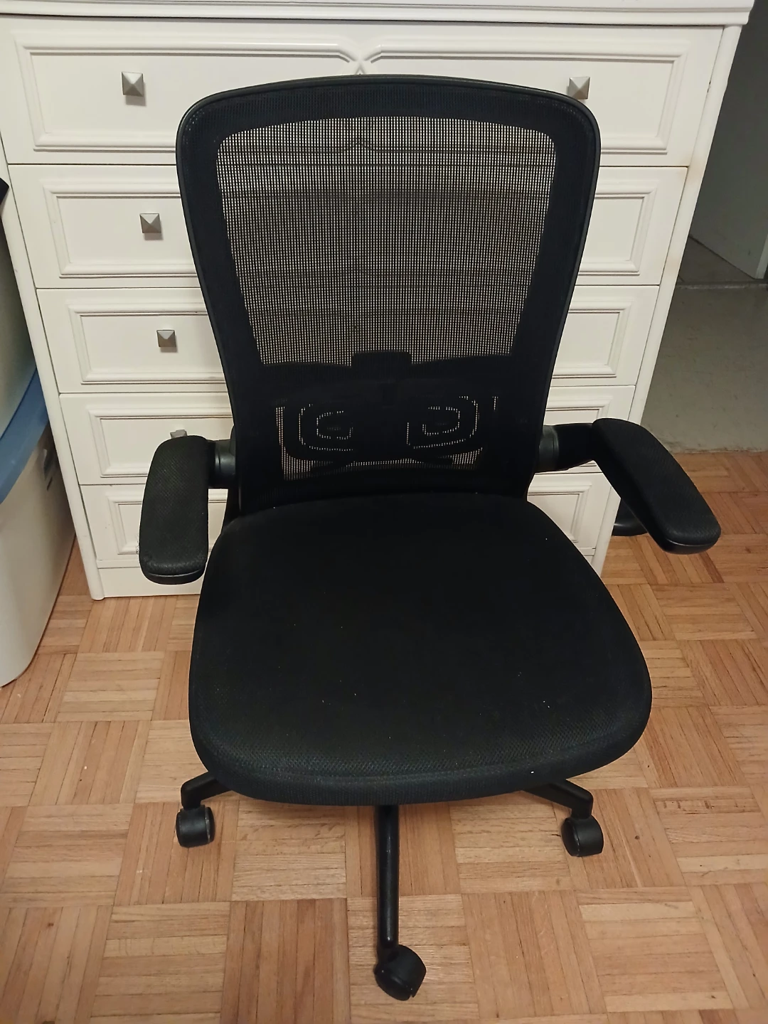 Black Mesh Office Chair