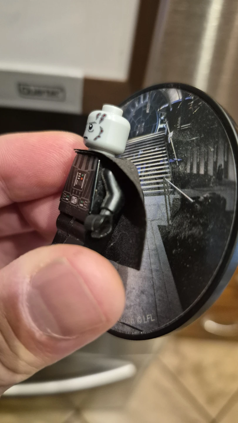 🏈LEGO Star Wars Darth Vader Magnet - photo 3