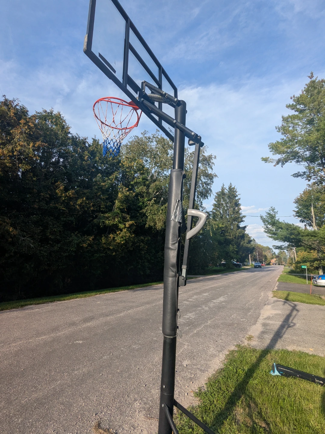 Lifetime Portable Basketball System - photo 3