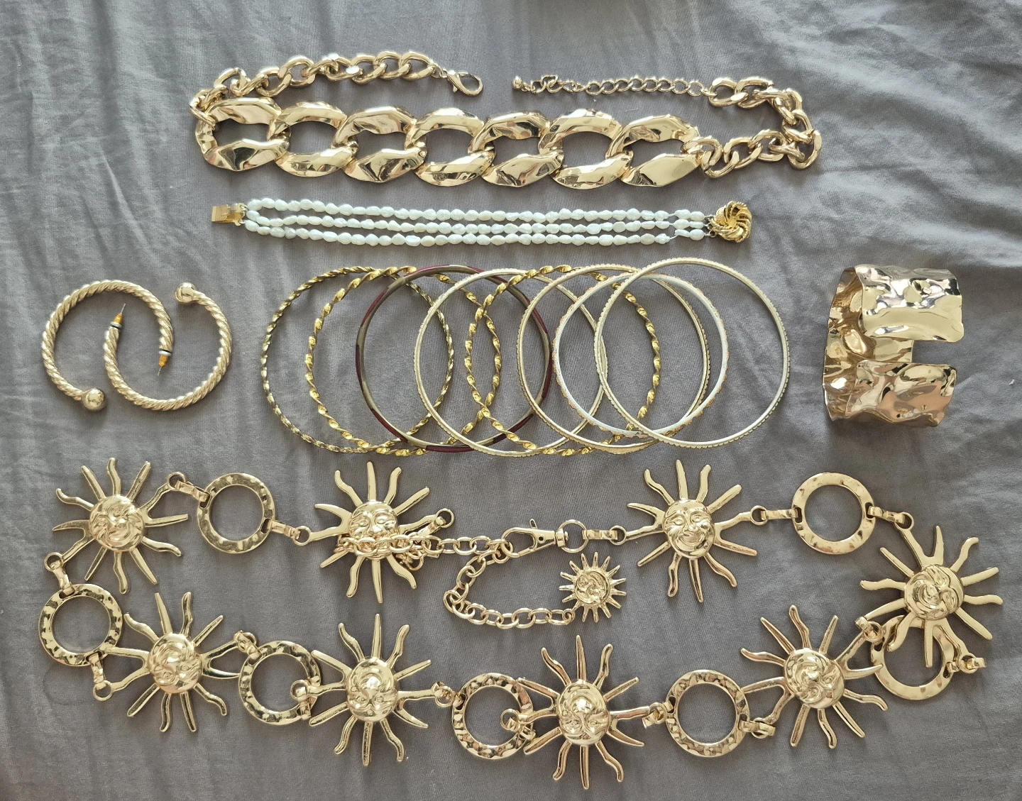 Assorted Vintage Gold-Tone Jewelry Set