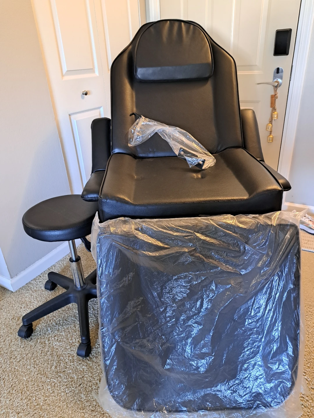 Black Adjustable Facial Bed and Stool Set