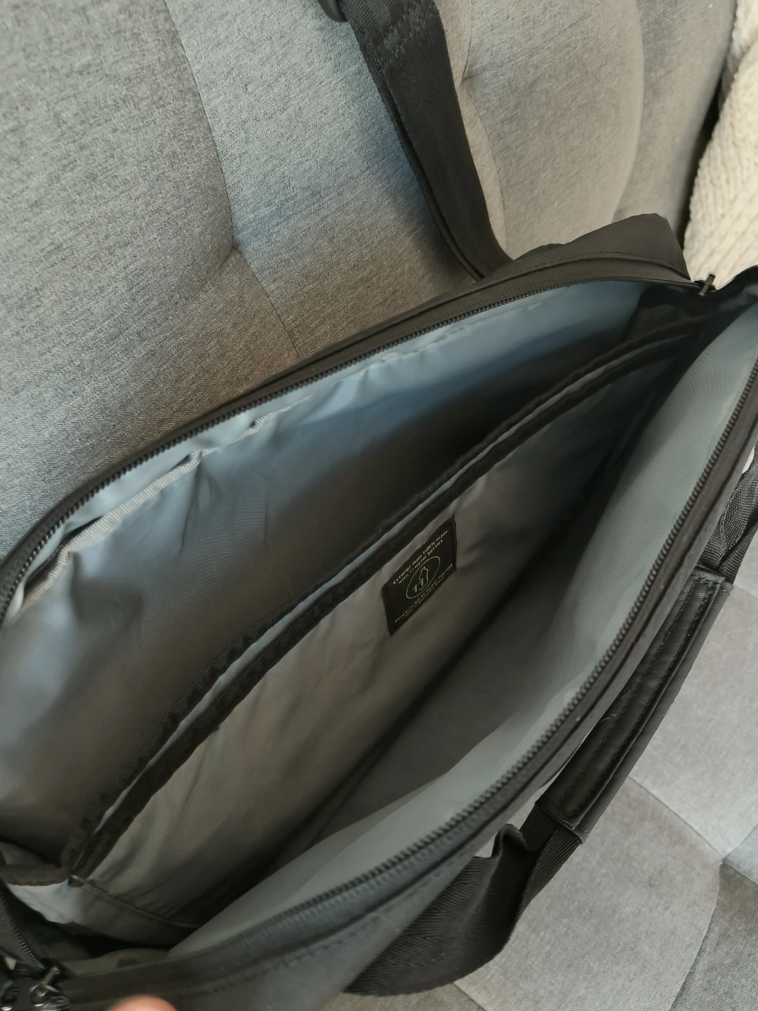 Dell EcoLoop Laptop Briefcase 15.6" - photo 3