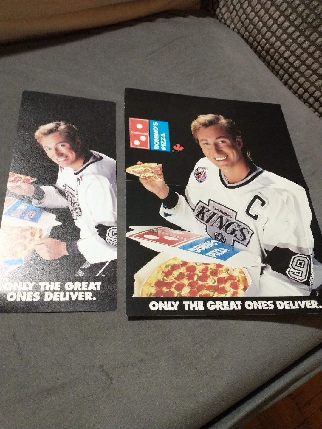 1993 Wayne Gretzky Domino's Pizza Advertising Flyers