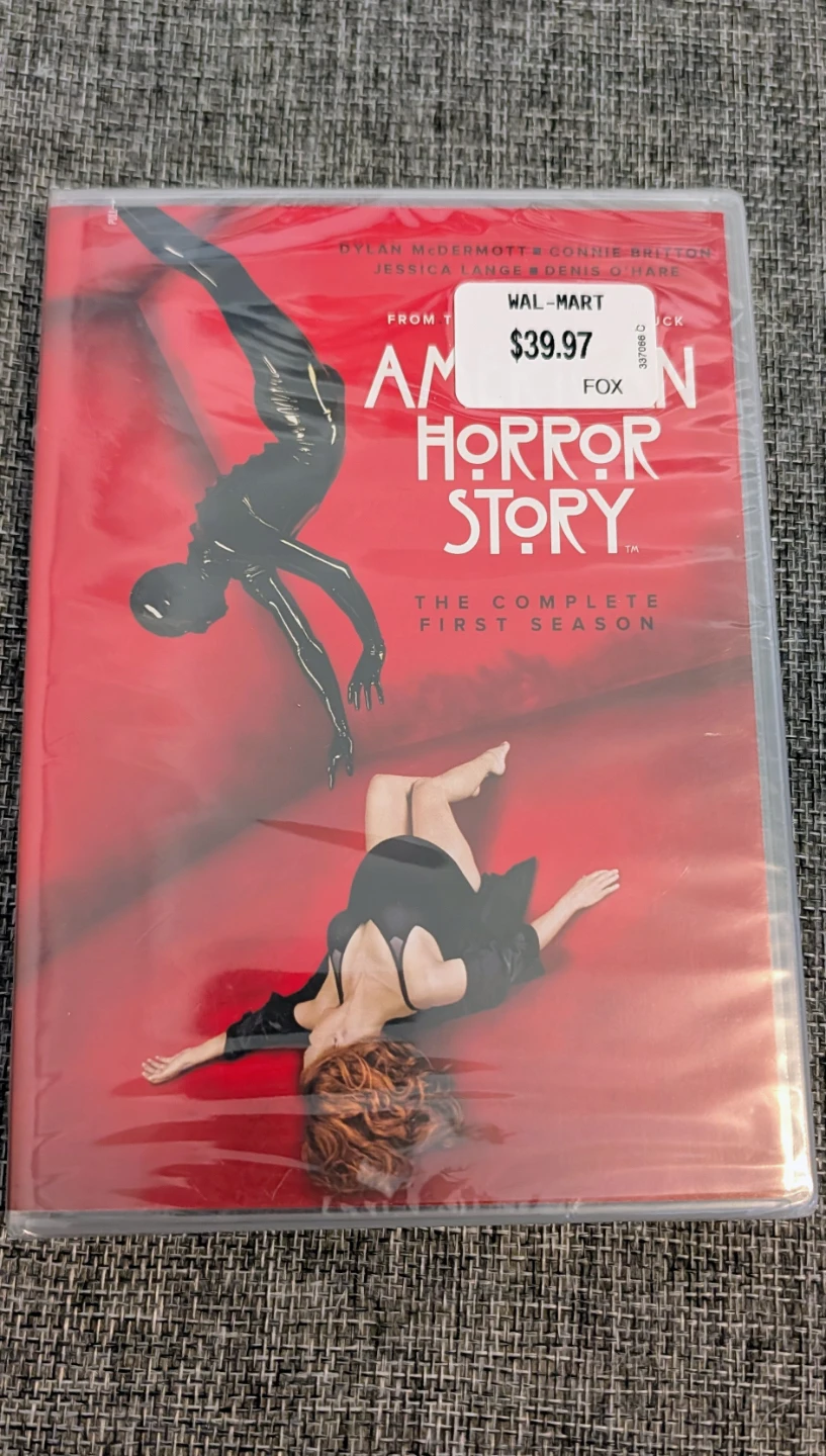 American Horror Story: The Complete First Season DVD