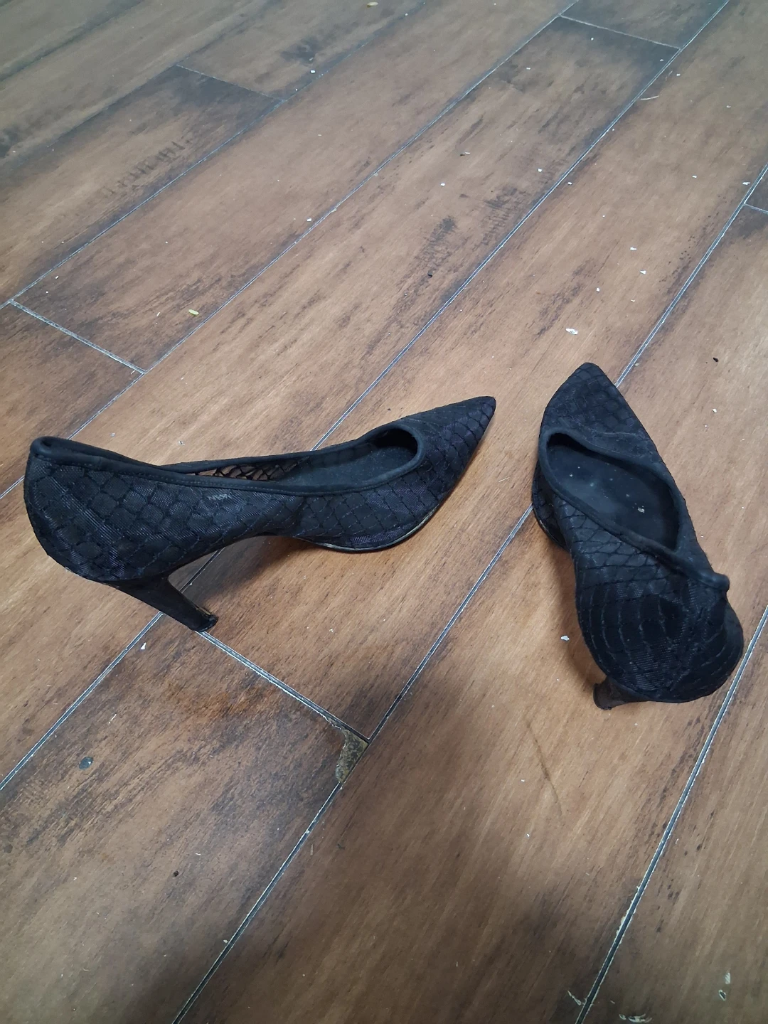 Nine West black textured pumps - photo 2