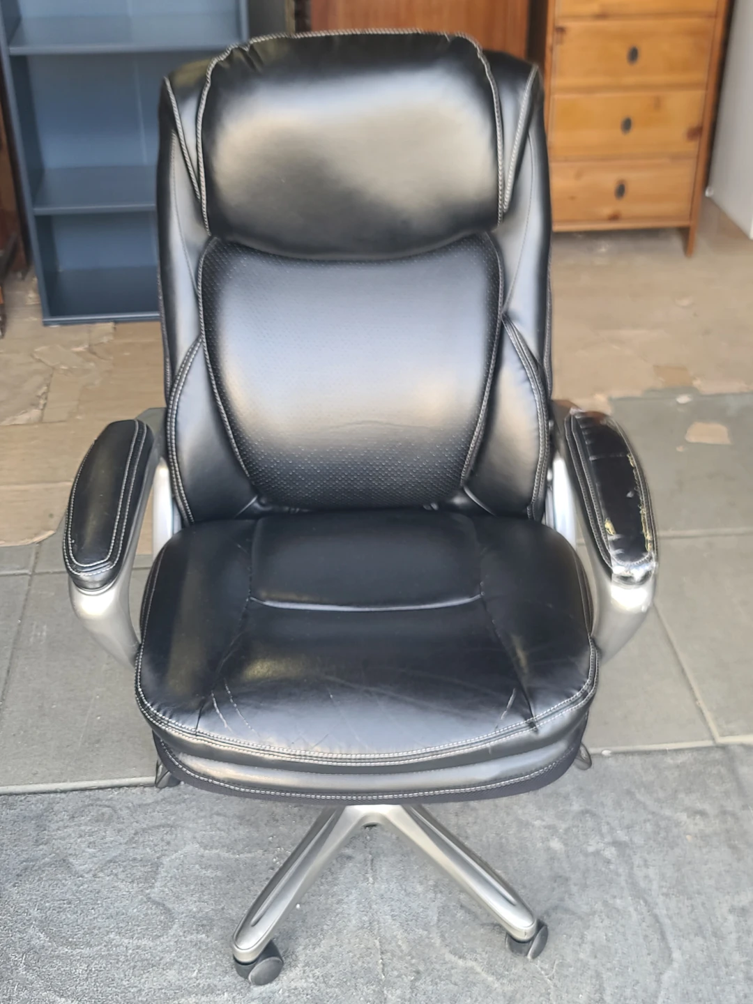 Serta Leather Executive Office Chair