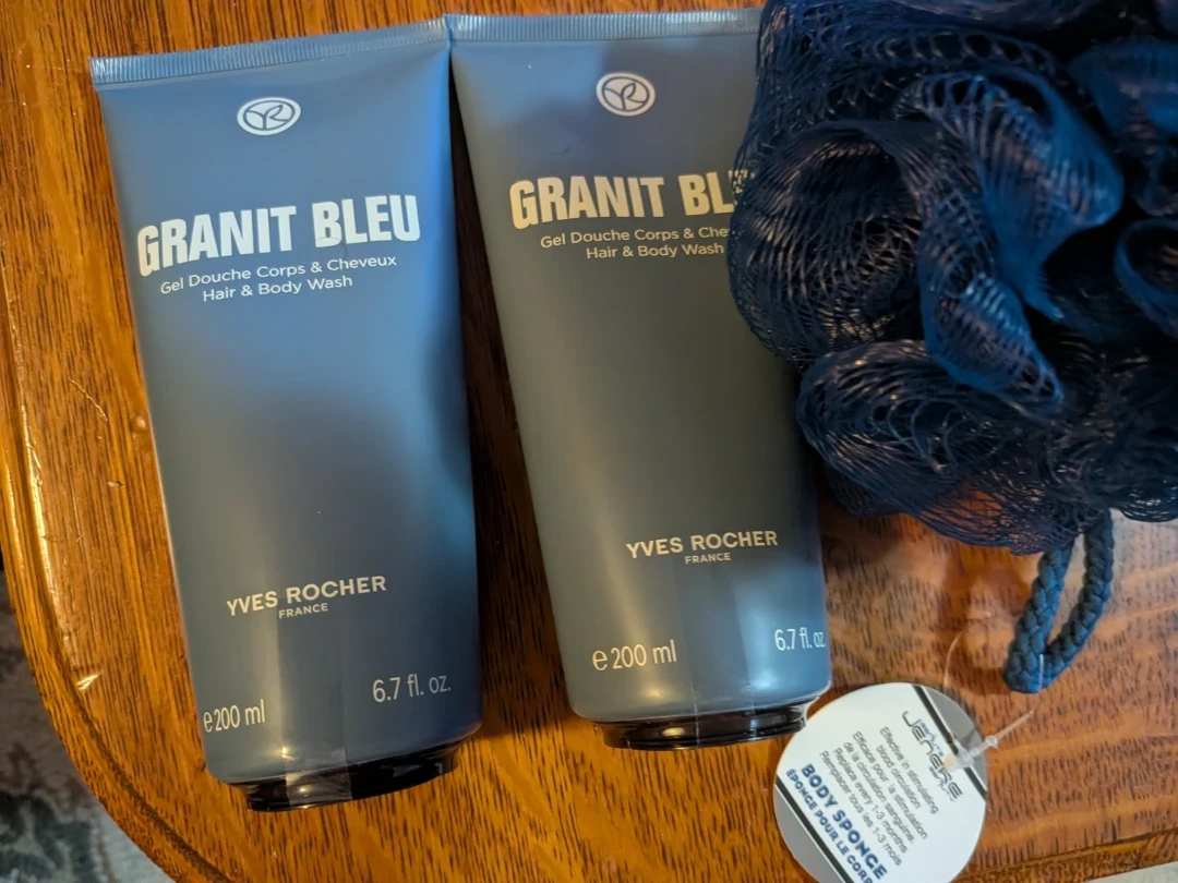 Yves Rocher Granit Bleu Hair & Body Wash Set - photo 2