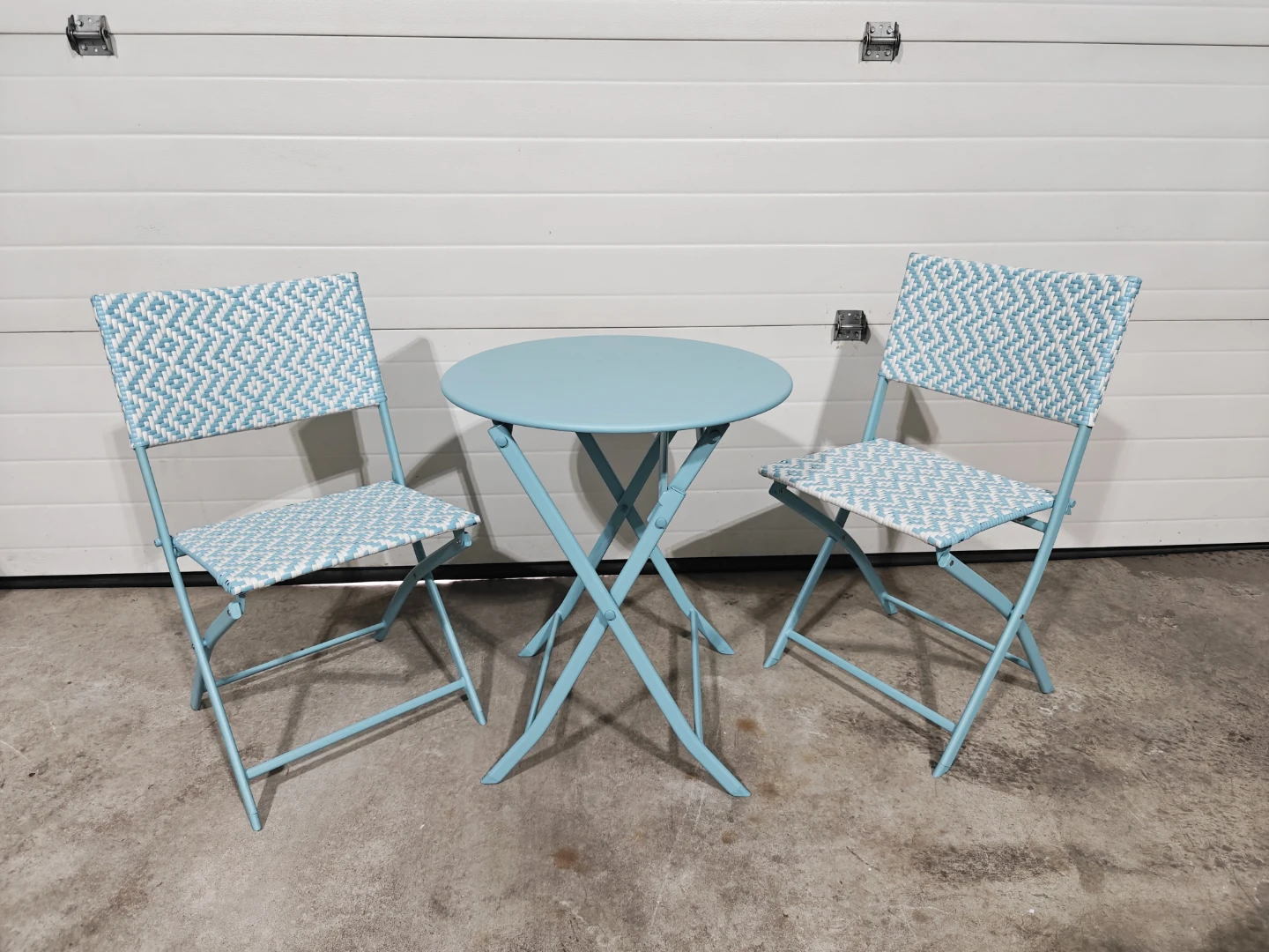 3-Piece Outdoor Folding Bistro Set – Table & Woven Chairs