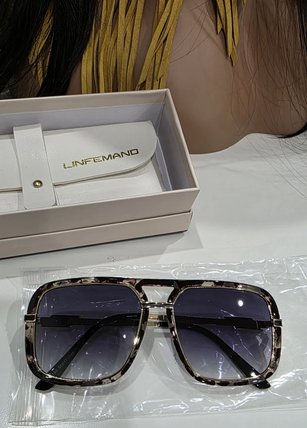 Aviator Sunglasses with Case