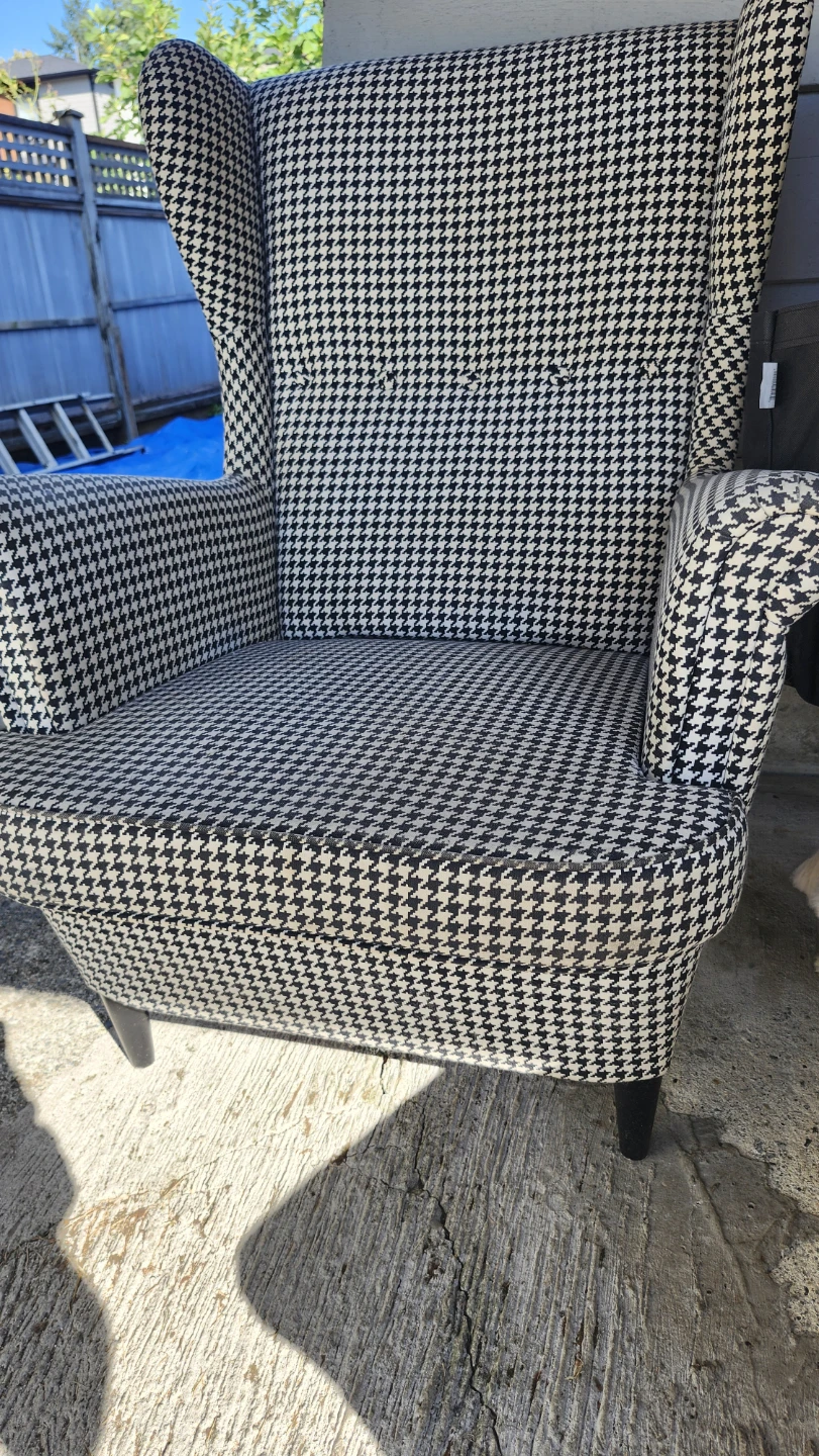 Black Tufted Sofa and Houndstooth Armchair - photo 5